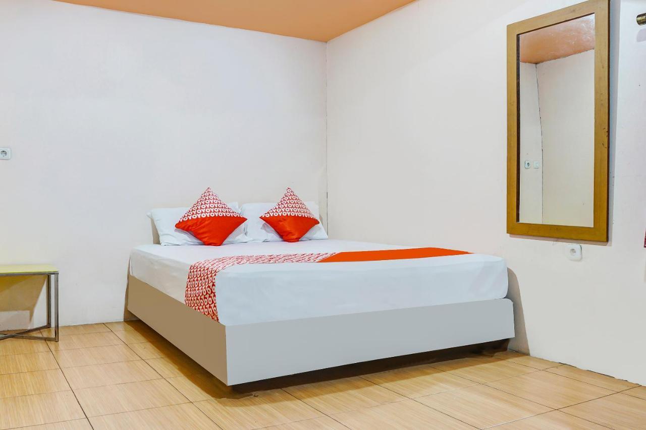 Oyo 90923 Makassar Cottage Balangberu 외부 사진