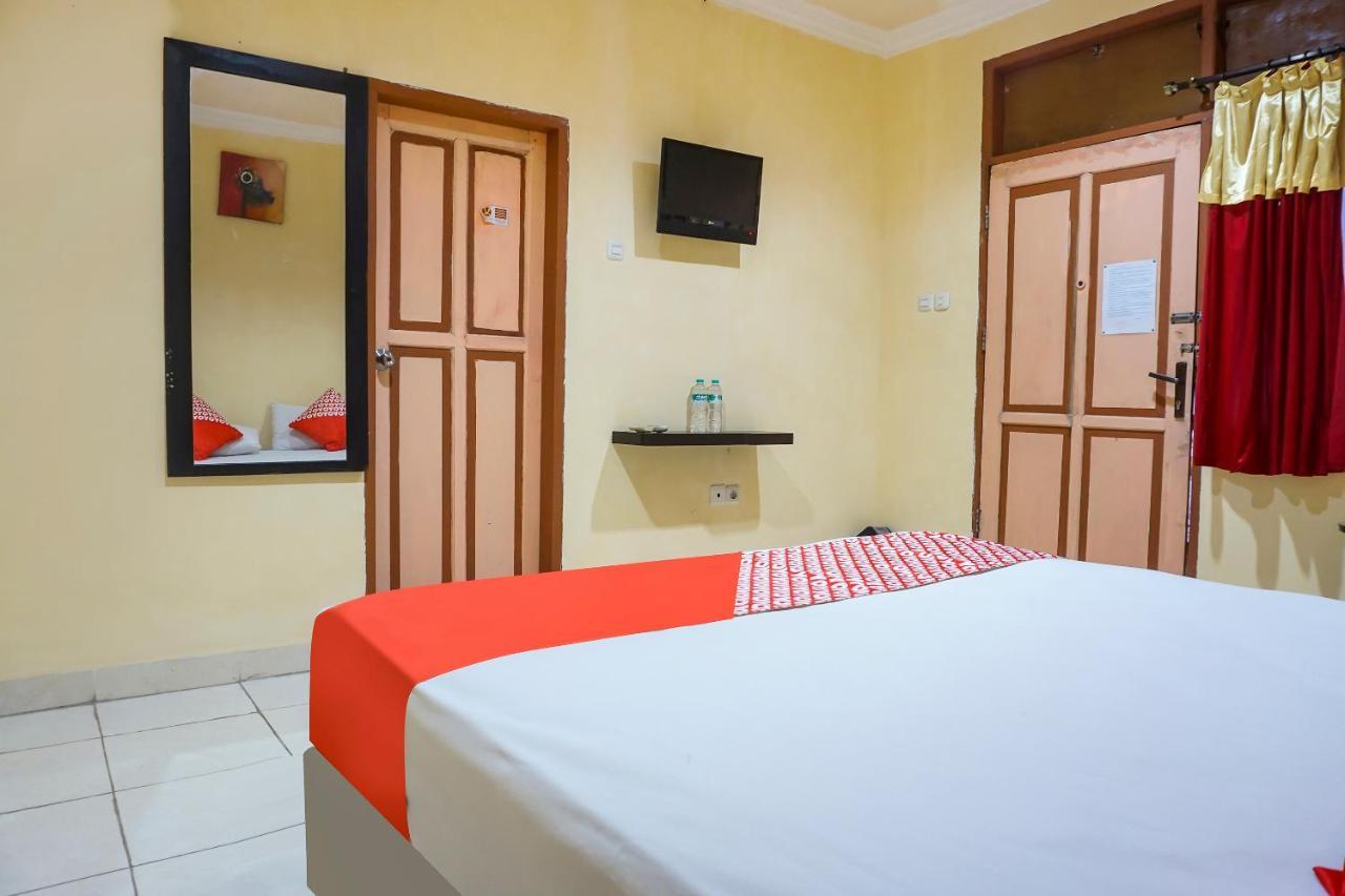 Oyo 90923 Makassar Cottage Balangberu 외부 사진