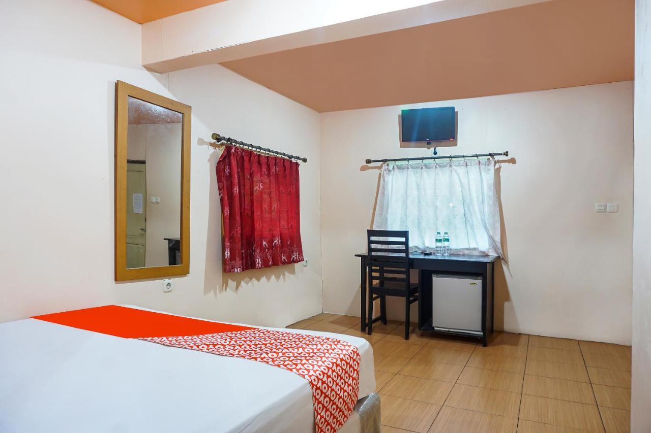 Oyo 90923 Makassar Cottage Balangberu 외부 사진